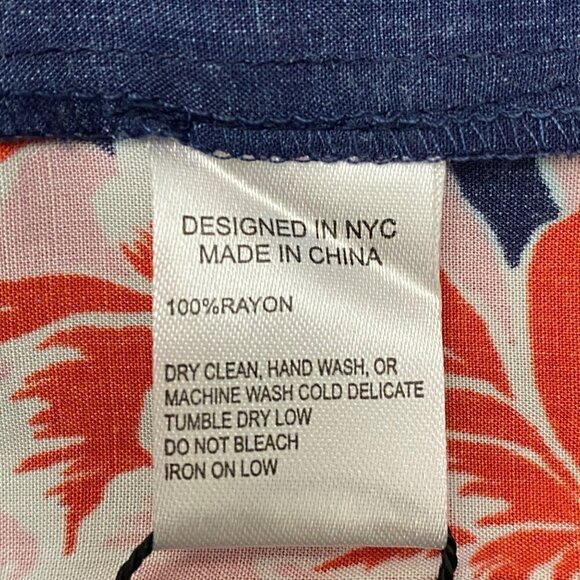 NEW Yumi Kim FLORAL AFFAIR NAVY PRETTY CHIC JUMPSUIT Size Large - Picture 9 of 10